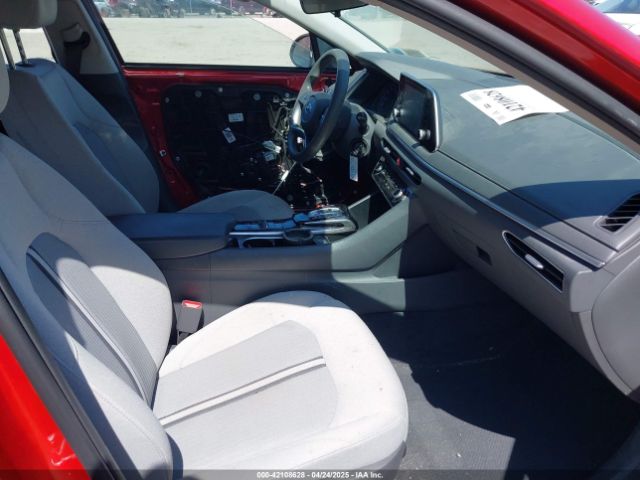 5NPEG4JA3LH021755 Hyundai SONATA SE