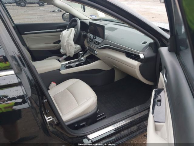 1N4BL4EV3PN332464 Nissan Altima Sl Fwd