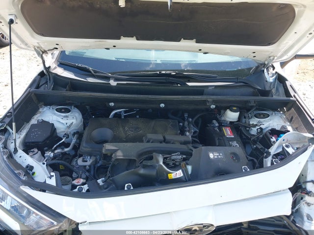 2T3W1RFVXMC091926 Toyota Rav4 Xle