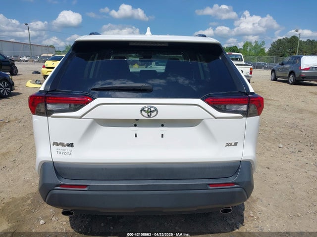 2T3W1RFVXMC091926 Toyota Rav4 Xle