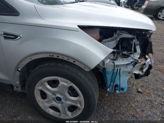 1FMCU0F78HUA58153 Ford ESCAPE S