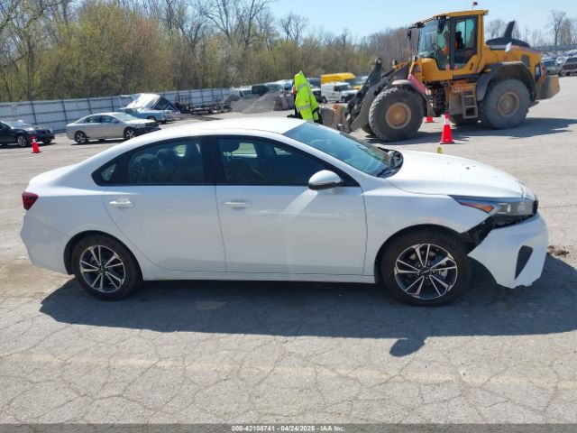 3KPF24AD6RE786274 KIA Forte Lxs