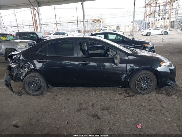 Toyota COROLLA LE 2019 2T1BURHE3KC233882 Image 13