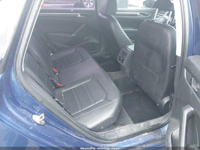 1VWBT7A32GC009922 Volkswagen 2016