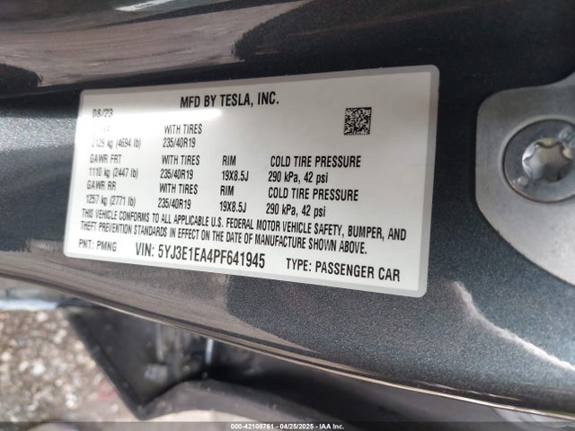 2023 TESLA MODEL 3 5YJ3E1EA4PF641945 Photo 8