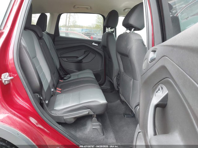 1FMCU0GX9GUB87189 Ford ESCAPE SE
