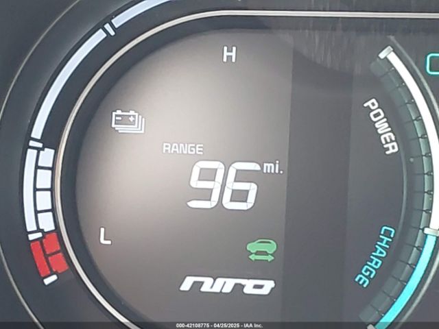 KNDCE3LG9K5009990 KIA Niro Ev Ex Premium