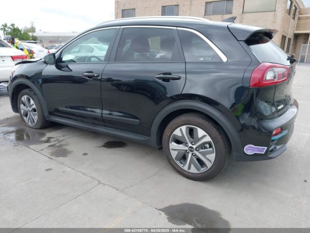 KNDCE3LG9K5009990 KIA Niro Ev Ex Premium