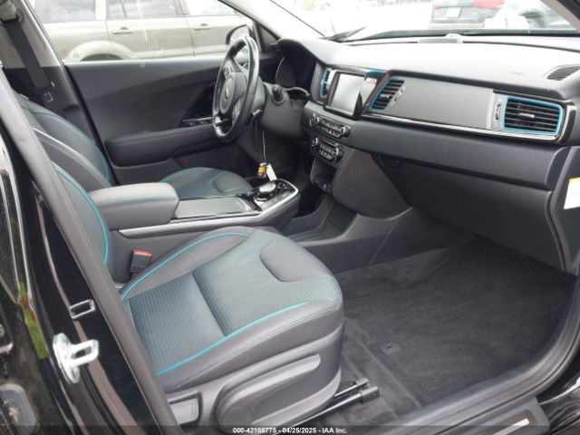 KNDCE3LG9K5009990 KIA Niro Ev Ex Premium