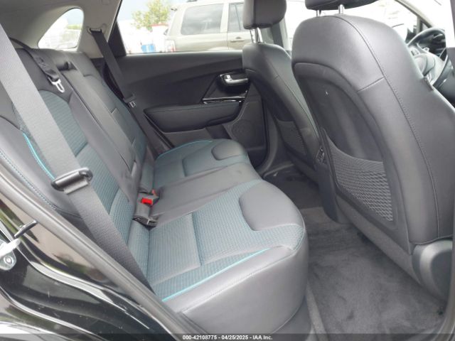 KNDCE3LG9K5009990 KIA Niro Ev Ex Premium