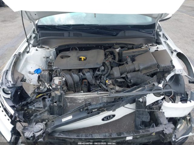 3KPF24AD8LE185214 KIA Forte Lxs