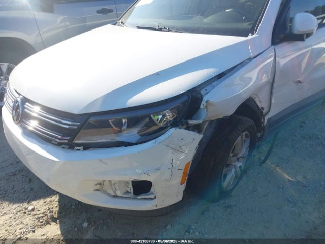 WVGAV7AXXHK042262 Volkswagen Tiguan 2.0t/2.0t S
