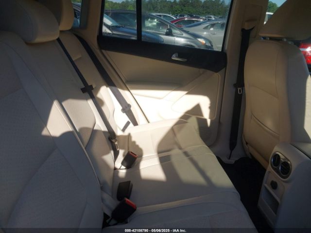 WVGAV7AXXHK042262 Volkswagen Tiguan 2.0t/2.0t S