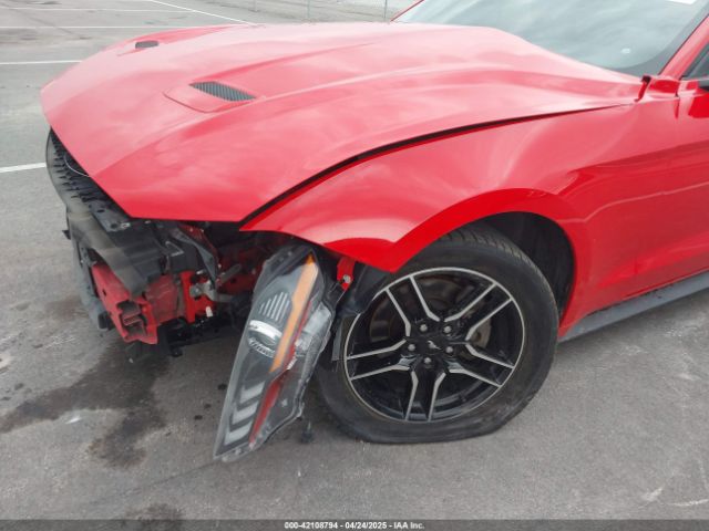 1FA6P8TH4K5172694 Ford 4v