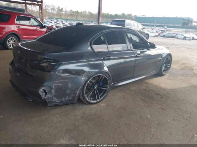 2018 BMW M3 WBS8M9C56J5J78396 Photo 3