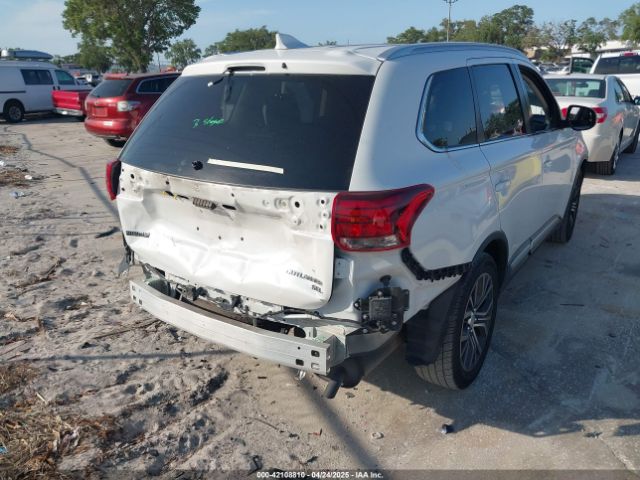 JA4AD3A36HZ032374 Mitsubishi Outlander Sel