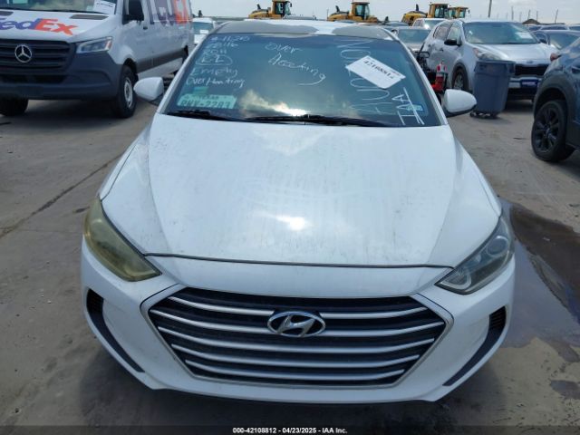 5NPD84LF5JH328116 Hyundai ELANTRA SEL