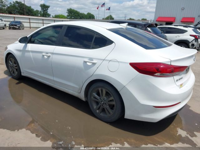 5NPD84LF5JH328116 Hyundai ELANTRA SEL
