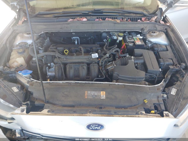 3FA6P0H74FR138484 Ford FUSION SE