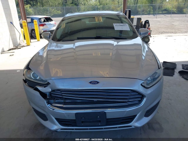3FA6P0H74FR138484 Ford FUSION SE