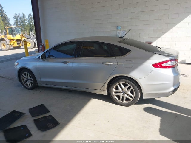 3FA6P0H74FR138484 Ford FUSION SE