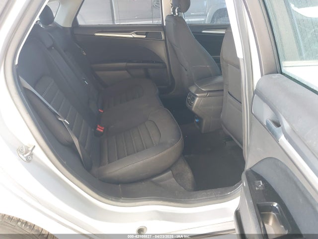 3FA6P0H74FR138484 Ford FUSION SE