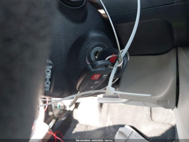 4T1BF1FK8EU413267 Toyota CAMRY LE