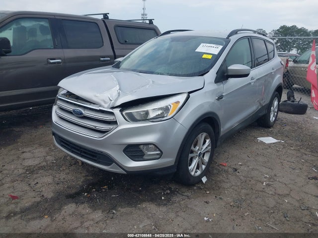 1FMCU0GD4JUD54233 Ford ESCAPE SE