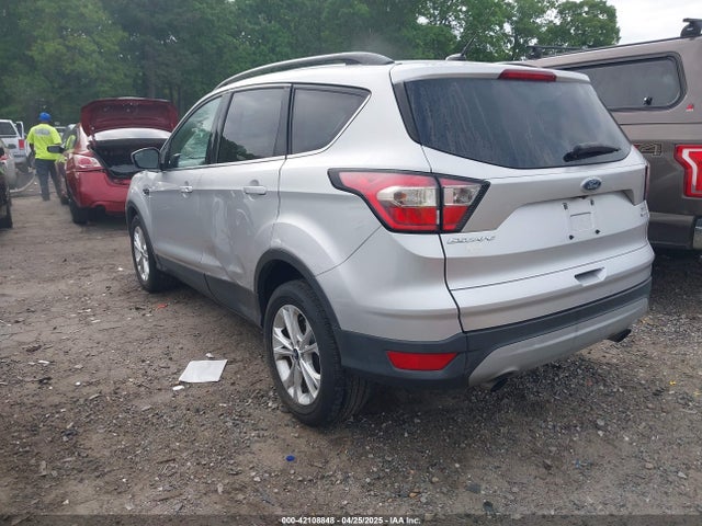 1FMCU0GD4JUD54233 Ford ESCAPE SE