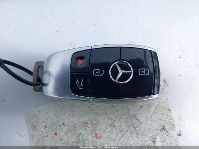 WDDZF4JB0JA316206 Mercedes-Benz m274