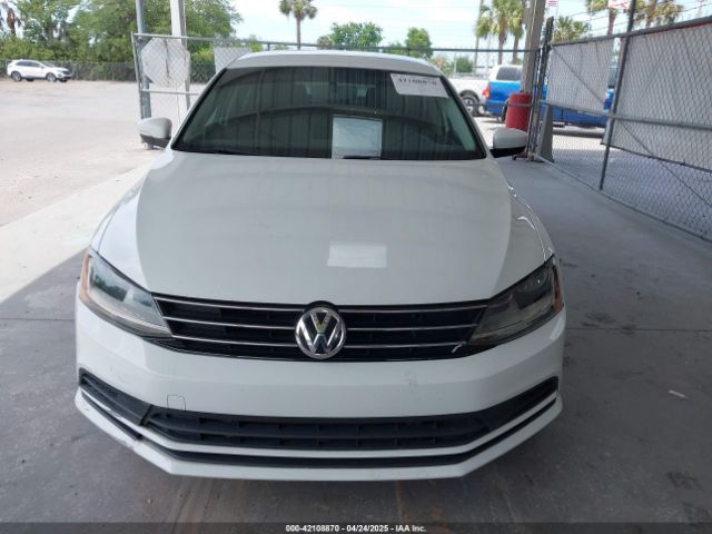 3VW2B7AJ8HM274085 Volkswagen Jetta 1.4t S