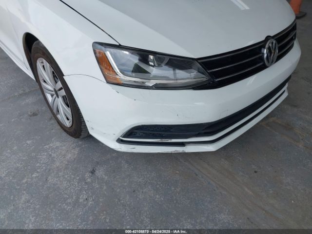3VW2B7AJ8HM274085 Volkswagen Jetta 1.4t S