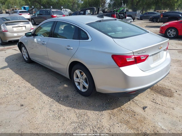 1G1ZC5ST7KF184946 Chevrolet Malibu 1fl
