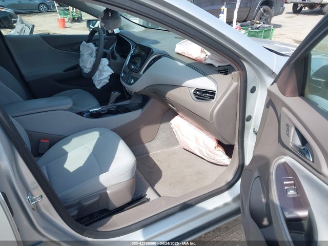 1G1ZC5ST7KF184946 Chevrolet Malibu 1fl
