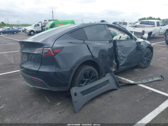 7SAYGDED6RF151881 Tesla Model Y Long Range Dual Motor All-wheel Drive/rwd