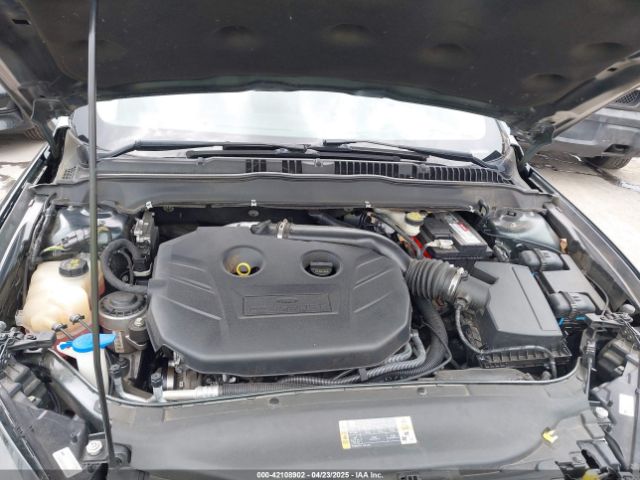 3FA6P0H94GR205443 Ford FUSION SE