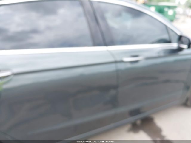 3FA6P0H94GR205443 Ford FUSION SE