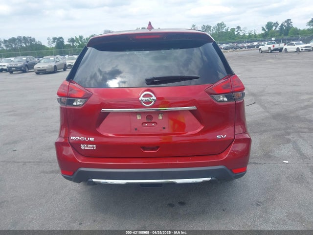 Nissan ROGUE SV 2018 5N1AT2MT1JC811488 Image 16