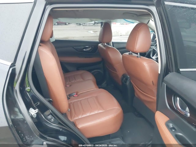 JN8AT2MT4JW461295 Nissan 2018