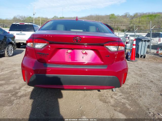 JTDEPMAEXNJ203272 Toyota COROLLA LE