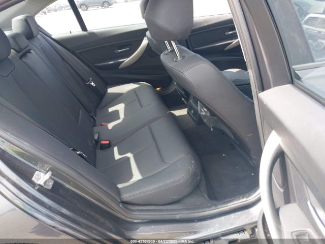 WBA8E5G52JNU47935 BMW 320i Xdrive
