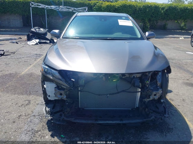 4T1T11AK3PU803786 Toyota CAMRY SE