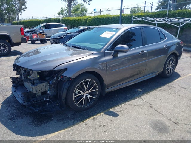 4T1T11AK3PU803786 Toyota CAMRY SE