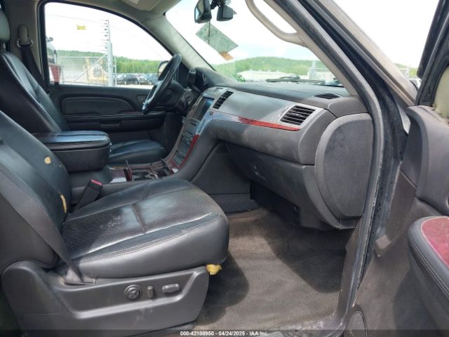 2007 CADILLAC ESCALADE ESV 1GYFK66887R367331 Photo 4