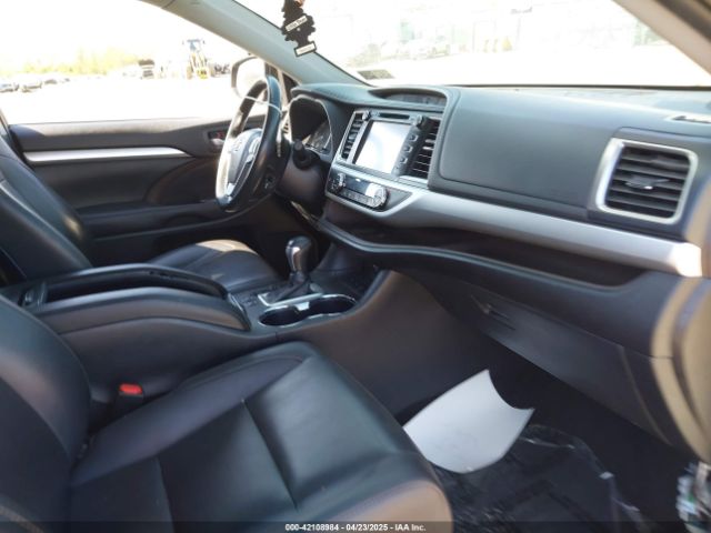5TDJZRFH5KS987111 Toyota Highlander Xle
