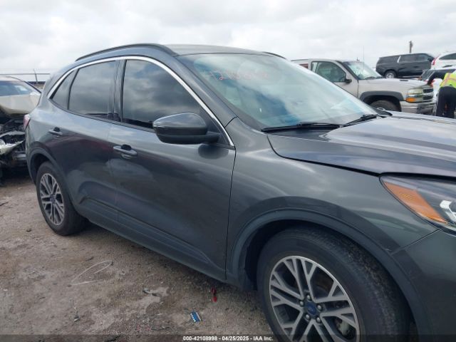 1FMCU0H65LUB65772 Ford ESCAPE SEL