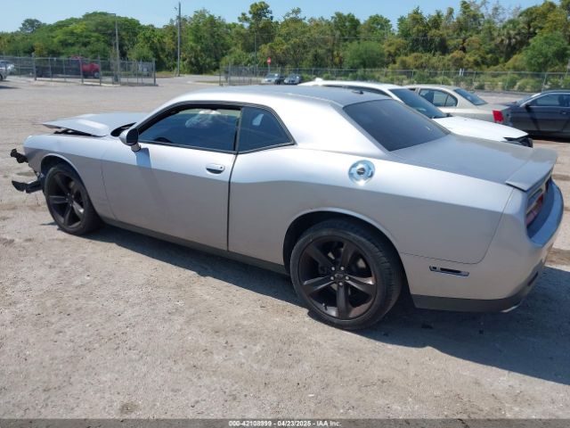2C3CDZBT4HH548723 Dodge Challenger R/t