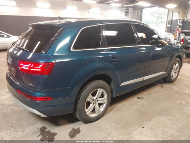 WA1LHAF72JD027463 Audi Q7 2.0t Premium