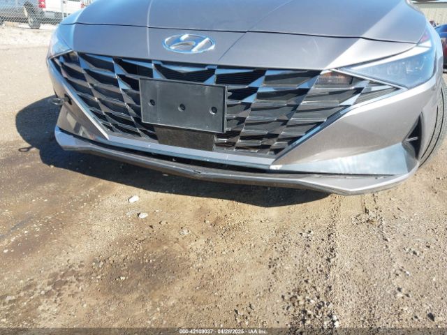 KMHLP4AG5PU371438 Hyundai Elantra Limited