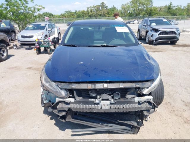 1N4BL4CV2KC137950 Nissan Altima 2.5 Sr